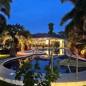 Alona Royal Palm אתר נופש